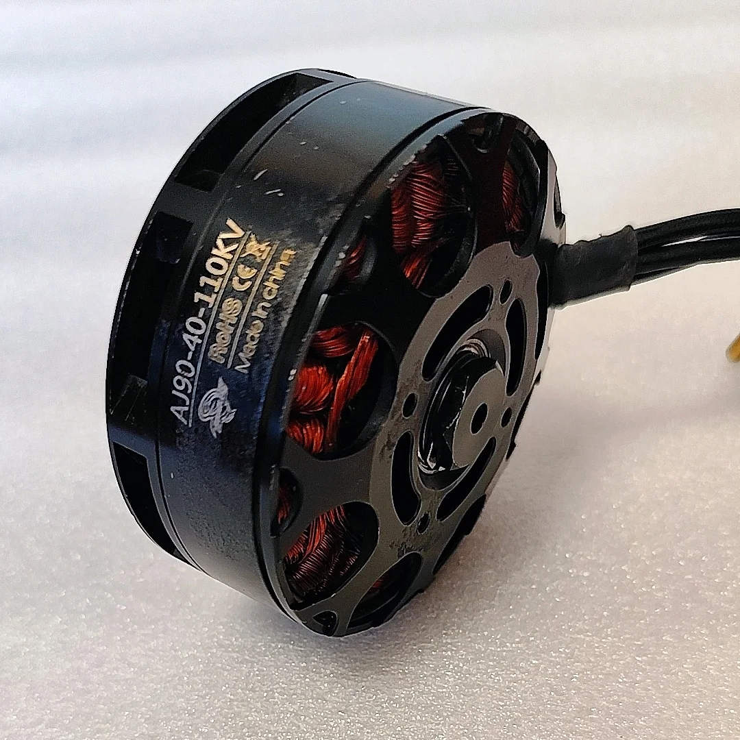 مستعملة AJ9040(8318)110kV فرش السيارات Outrunner عزم دوران عالي EVTol الحمولة الزراعية بدون طيار الطائرات بدون طيار طائرة مزودة بجهاز للتحكم عن بُعد مولتيكوبتر