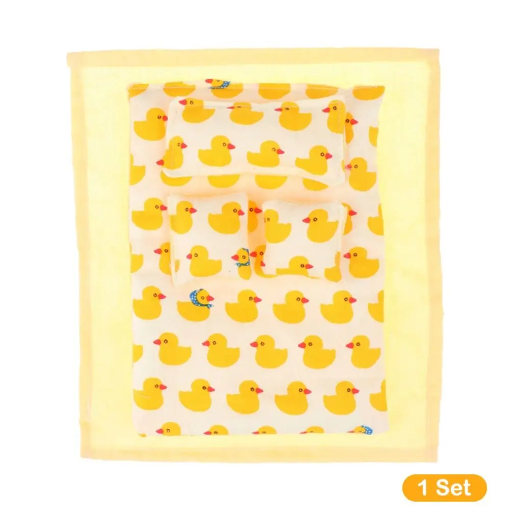 

Five-piece Set Lovely Dollhouse Sleeping Blanket Bed Sheet Miniature Dollhouse Miniature Bed 1:12 Scale Quilt