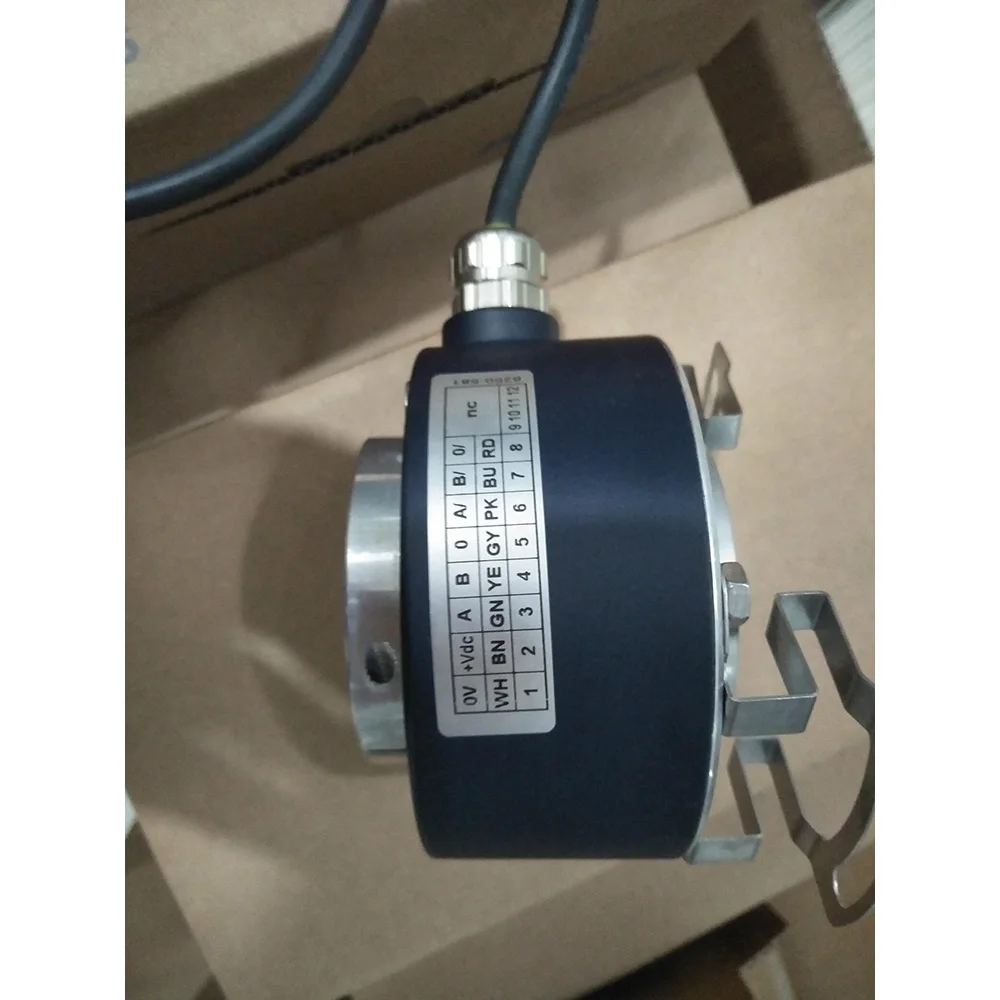 الأصلي والجديد P + F AVM58N-011K1R0GN-1213 التشفير الدوار المطلق متعدد المنعطفات