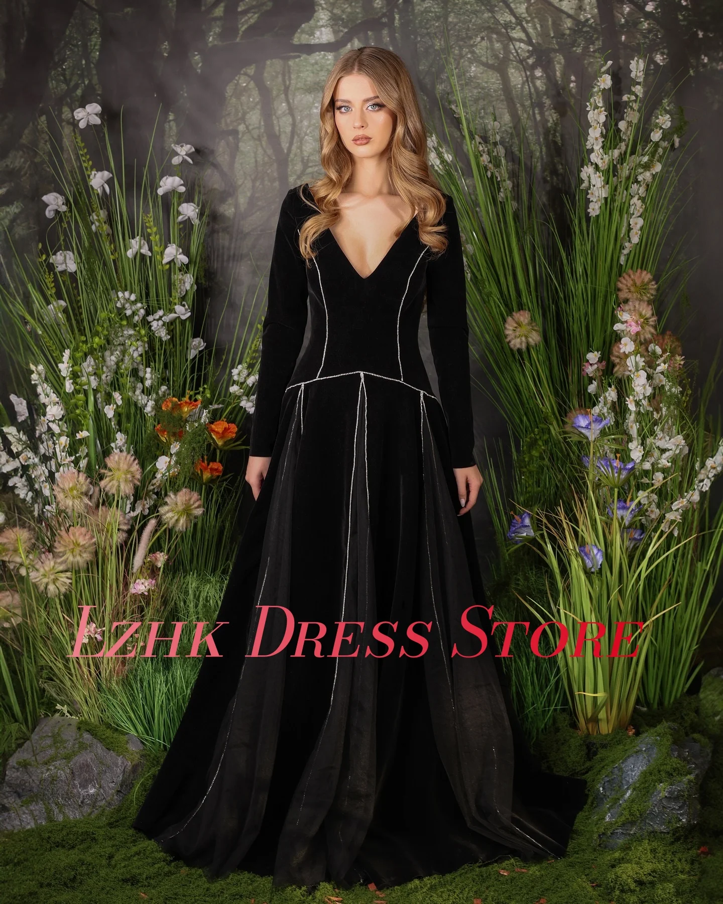 Robe de soirée trapèze en Organza moderne personnalisée, en cristal, de haute qualité, manches longues, col en v, longueur au sol, robes d'occasion spéciale