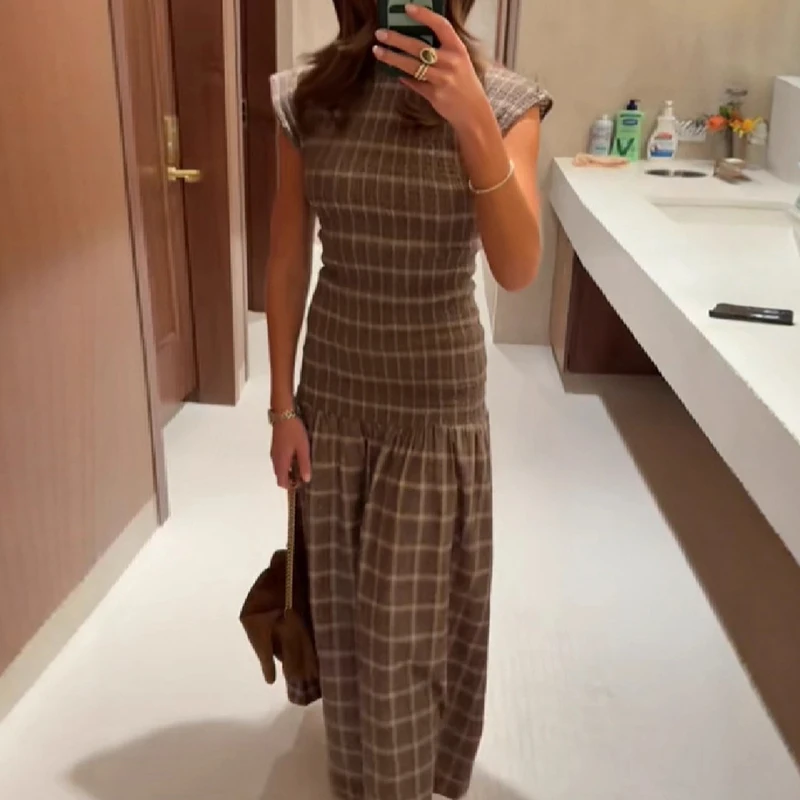 فستان صيفي طويل غير رسمي منقوش ومطبوع جديد بدون أكمام بخصر عالٍ فستان شاطئ مطوي أنيق نصف رقبة عالية فستان حفلات بقصة ضيقة #5