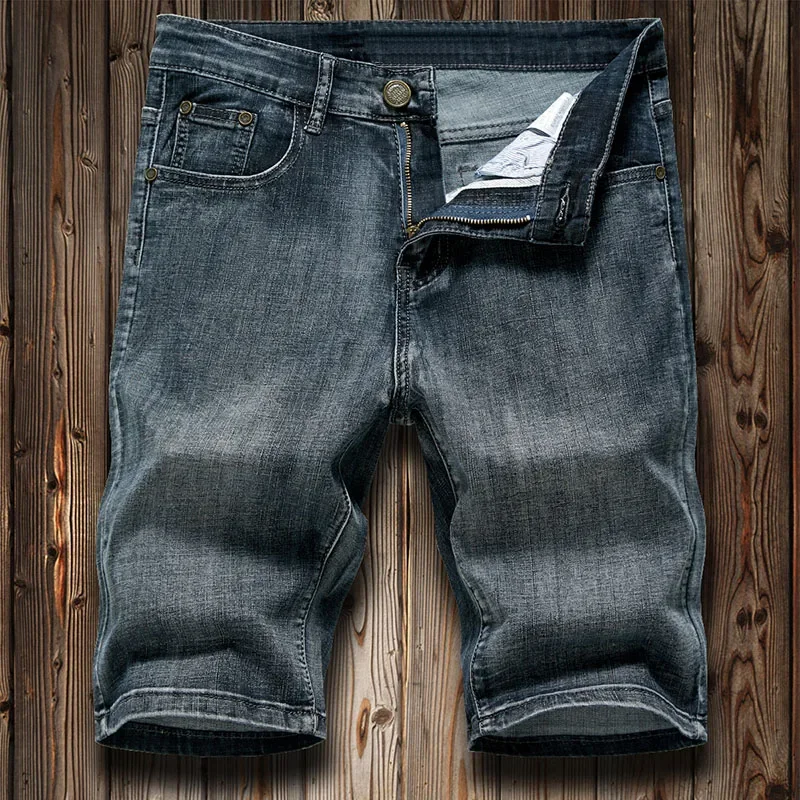 الرجال الدنيم السراويل الركبة السراويل مستقيم الرياضة عارضة السراويل القصيرة رجل العلامة التجارية السراويل الزرقاء الكلاسيكية زائد حجم 28-40