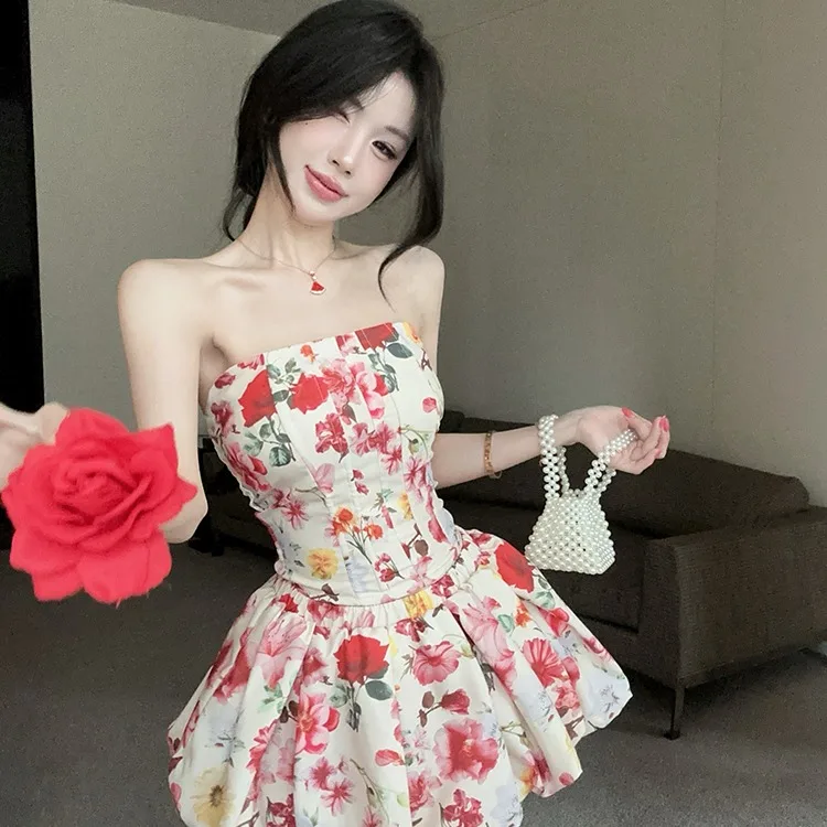 

Летний новый женский комплект: топ-бюстье с узором «рыбья кость», укороченный топ на одно плечо, облегающая юбка-кейк, модный повседневный наряд