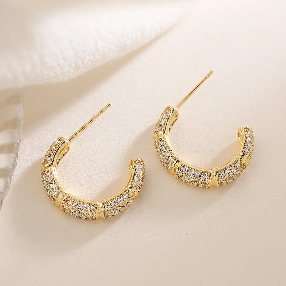 NEWBUY Delicate Gold Color C Shape Shiny CZ Stud Earrings For Elegant Women Luxury Wedding Jewelry Female