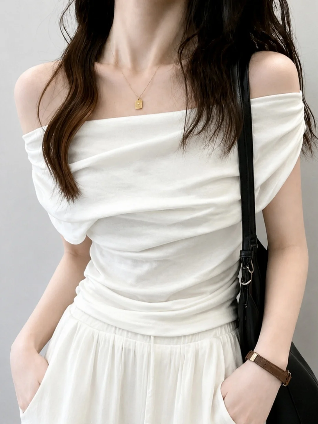 

Korean Style Gentle One-Shoulder Slim Fit Short Sleeve T-Shirt Elegant Summer Fashion Slimming Stylish Top for Women