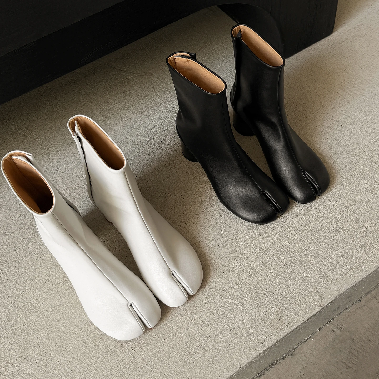 Handmade Genuine Leather Cowhide Ankle Boots,Fashion Split Toe Fashion Women's Shoes,Sex Women Boots