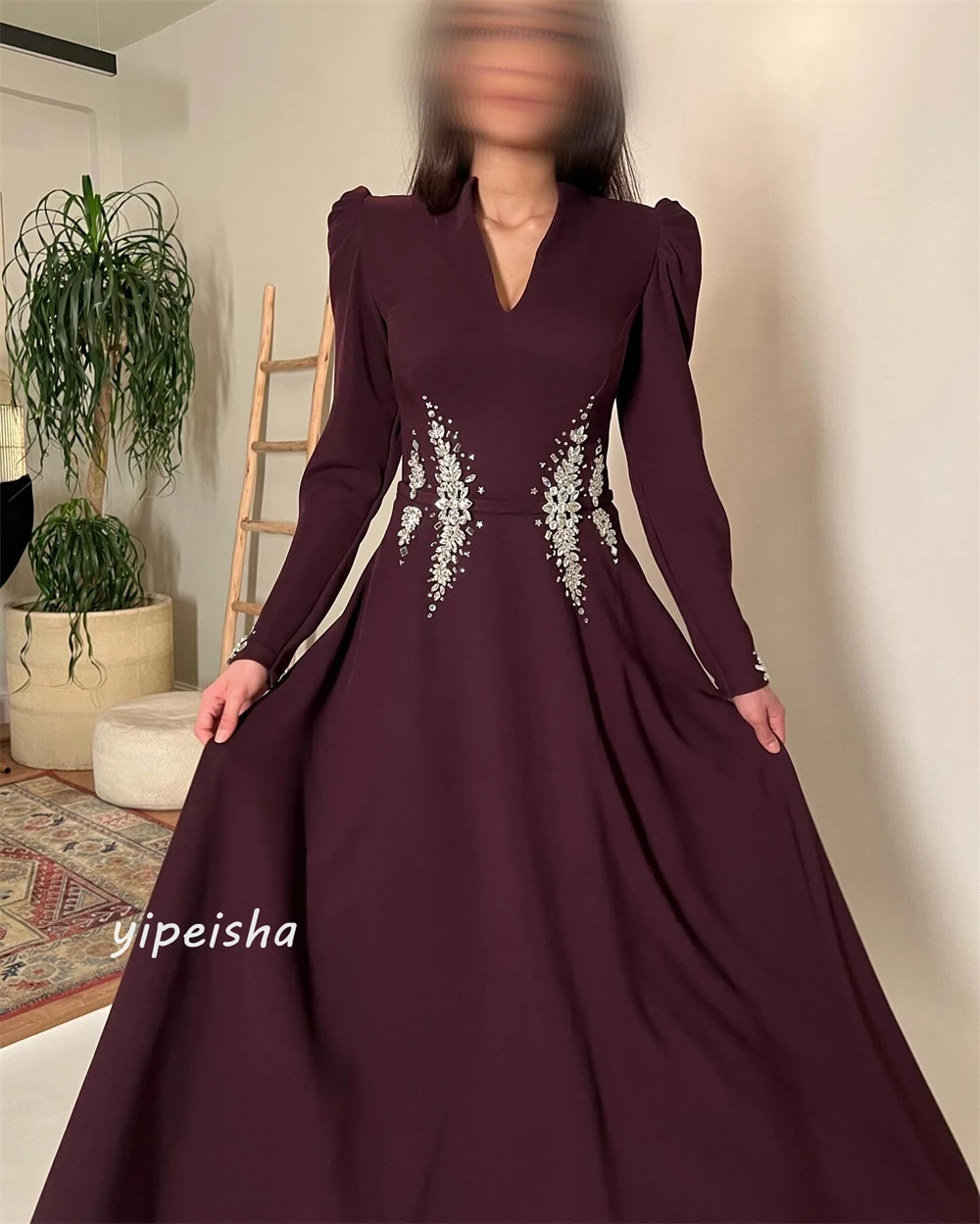 Vestido largo plisado drapeado con cuentas para el Día de San Valentín, Jersey de Arabia Saudita, cuello en V, a medida, para ocasiones nocturnas