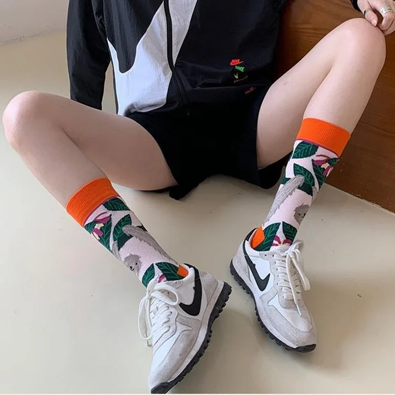 Mode coloré automne hiver bas femmes chaussettes plante hérisson paresseux coton chaussettes personnalité droite chaussettes à la mode