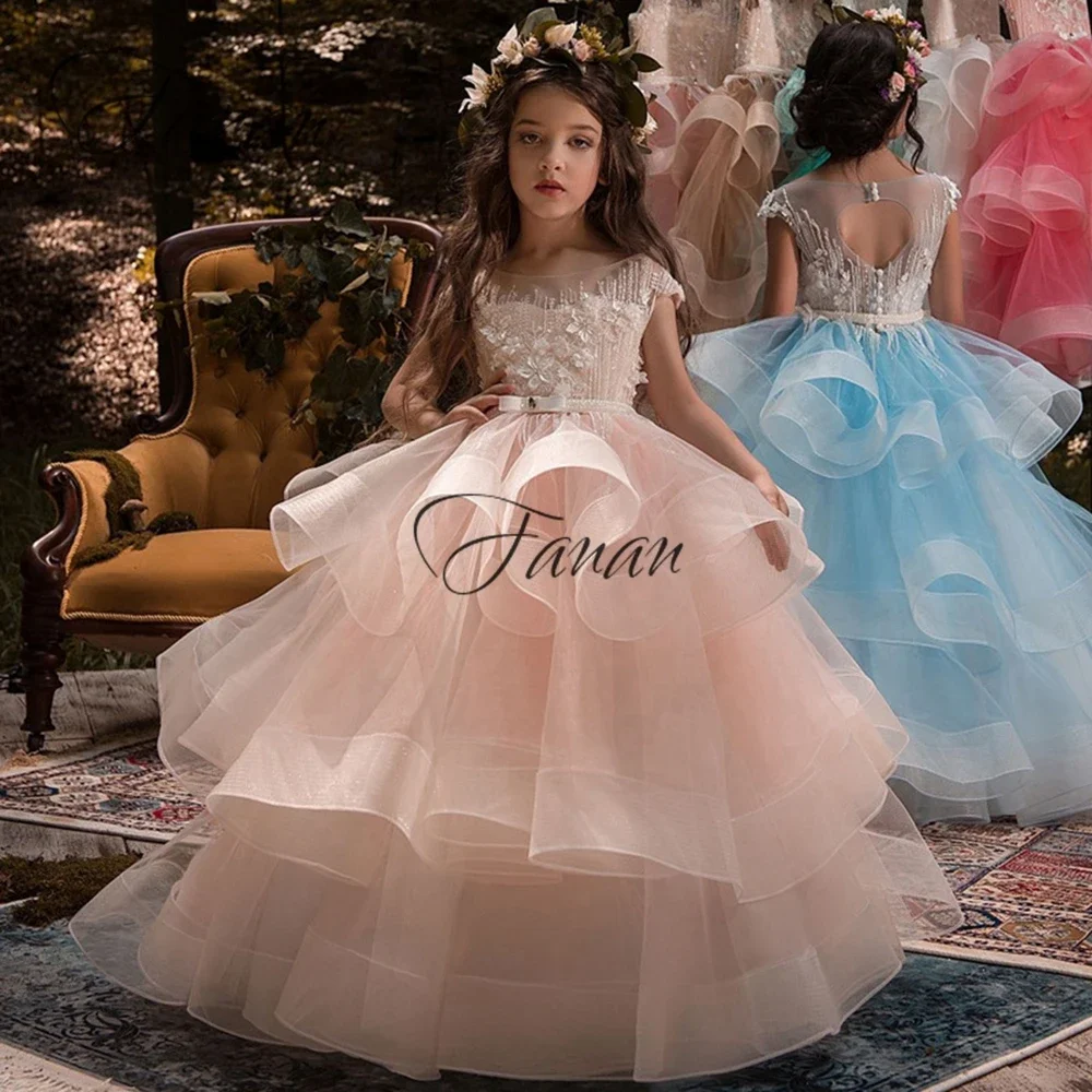 Brokat O-Neck kwiatowe sukienki dla dziewczynek Mini długość bufiasty tiul pierwsza sukienka komunijna z kokardką Kid Wedding Party Dress suknie balowe