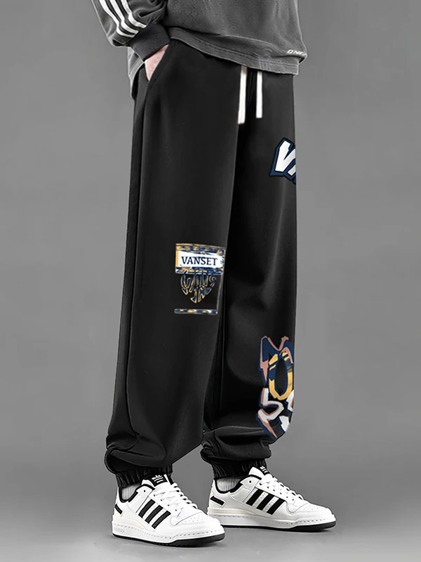 กางเกงลำลองผู้ชายไซส์ใหญ่ทรงหลวมขาบานบุซับในสไตล์อเมริกัน สวมใส่สบาย เหมาะสำหรับฤดูหนาว สตรีทแวร์