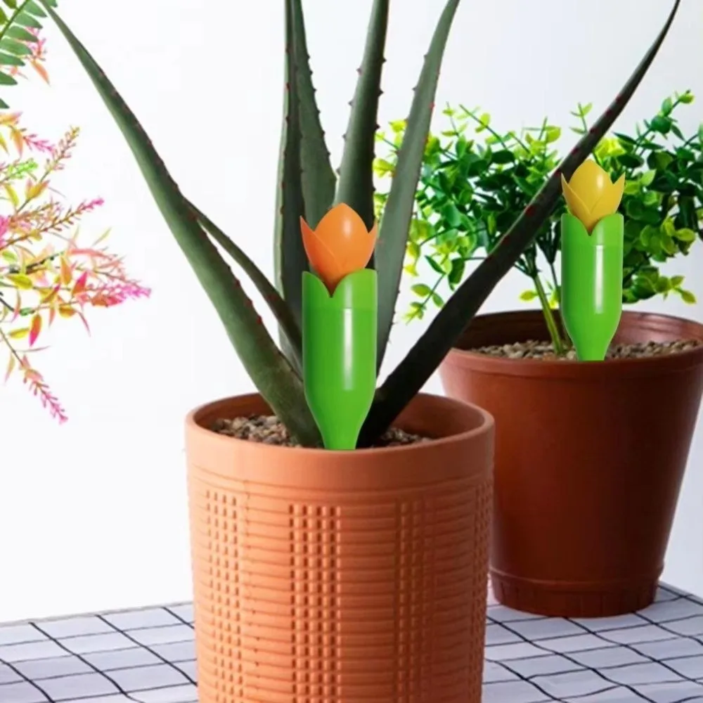 

10pcs Small Automatic Tulip Dripper Portable Watering Tool Plant Soaker Tulip Watering Machine Automatic Drip Irrigation Device