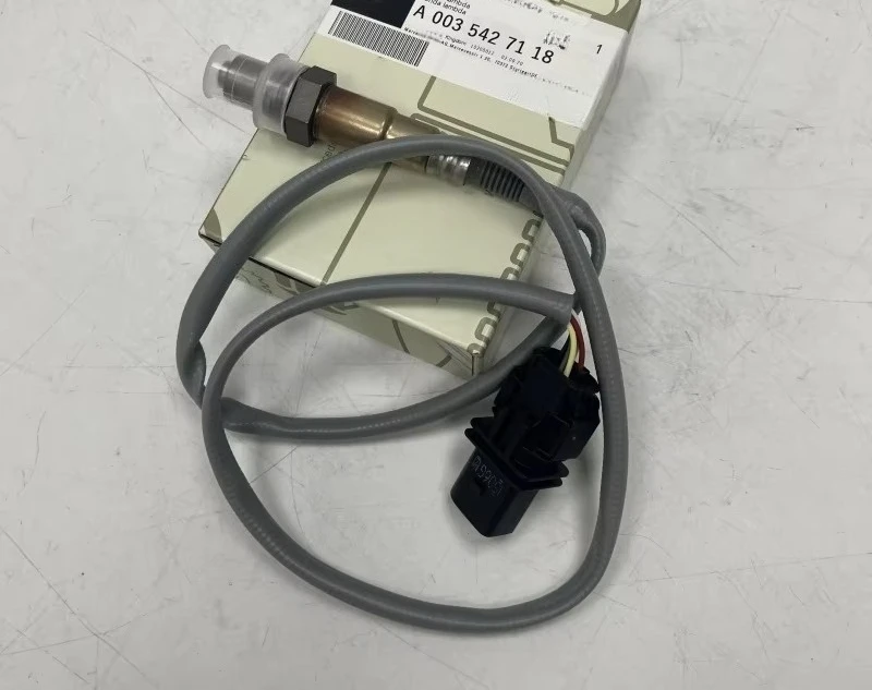 OEM A0035427118 0035427118 0045423618 0258017018 for W202 W212 HIGH Quality Auto Engine Parts Ox ygen Sensor