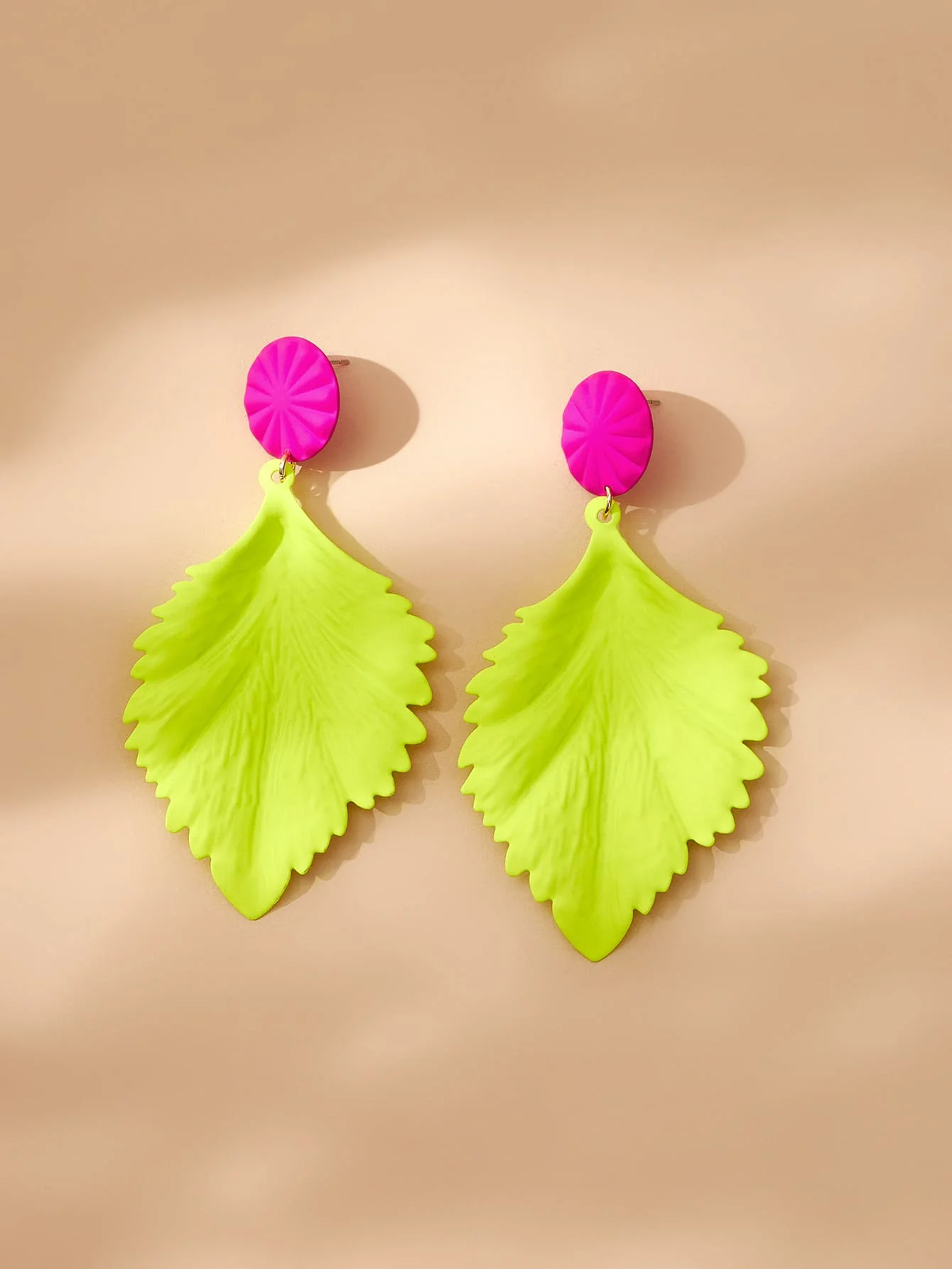 Metallic Fluorescent Baking Paint Leaf Earrings Women's Exaggerated Pop Stud Earring Banquet Jewelry Accessories