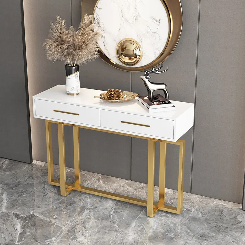 The wrought iron entrance table is suitable for the modern minimalist design of the living room entrance hotel lobby
