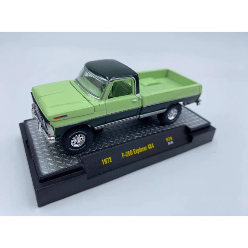 

Машины литые под давлением в масштабе 1:64, модель автомобиля из сплава F-250 Explorer, изысканный готовый продукт, имитация статической модели, подарок