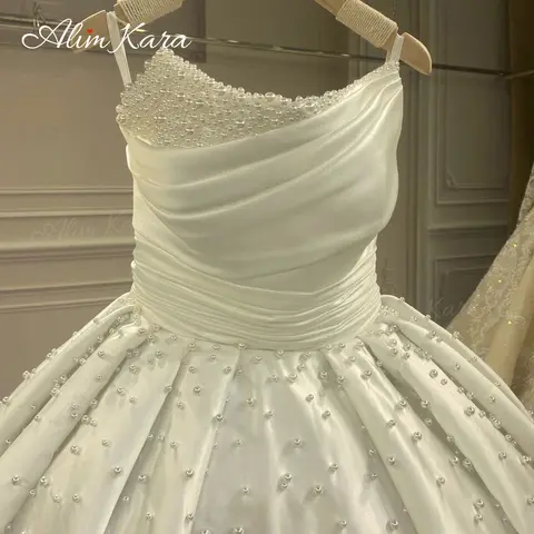 Alim Kara Sleeveless Ball Gown Wedding Dress 2026 Gorgeous Strapless Pearls Bridal Princess XZ41 customized Vestido De Novia