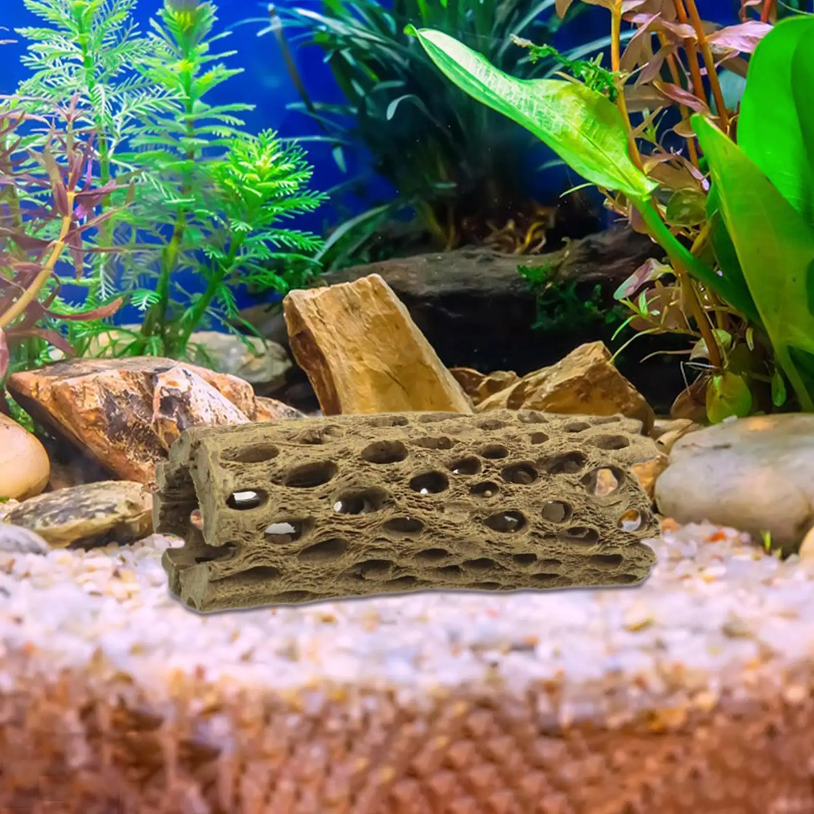 

Aquatic Hideaway for Small Pets - Resin Fish Tank Decor with Cavern