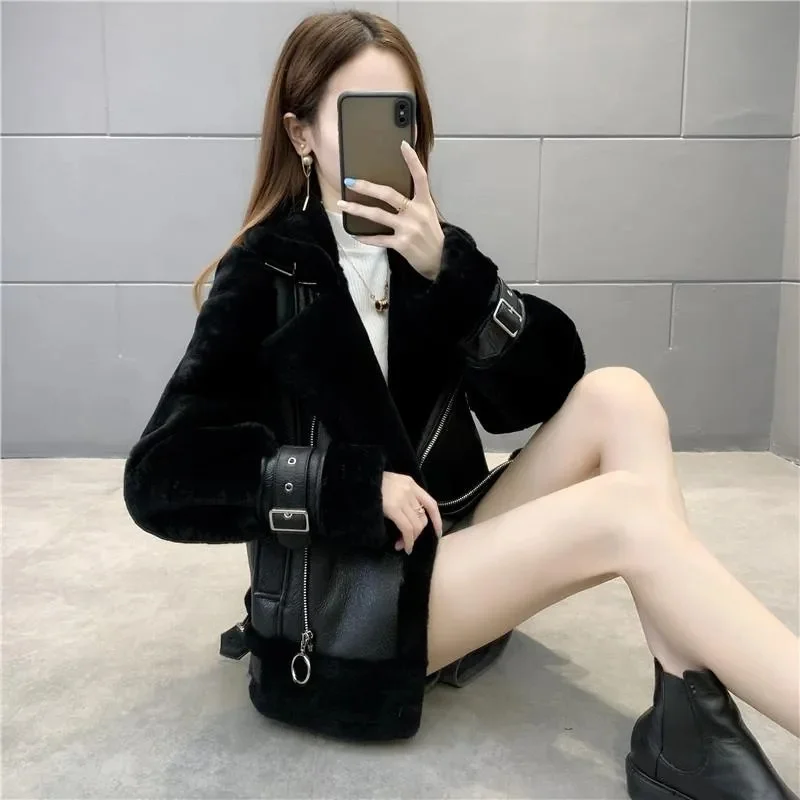 Women's Lambs and Leather Garments In One Fall/Winter 2024 New Zipper Short Long Sleeve Padded Winter Cotton-padded Jacket Tide