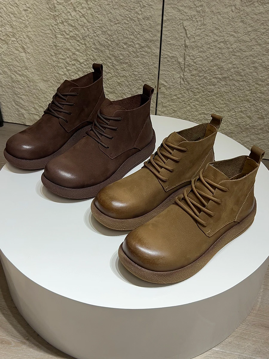 

Handcrafted Vintage Lace-Up Boots Leather Shoes Men's Casual Mid-Calf Genuine Leather Boot Warm round Toe Short Tube