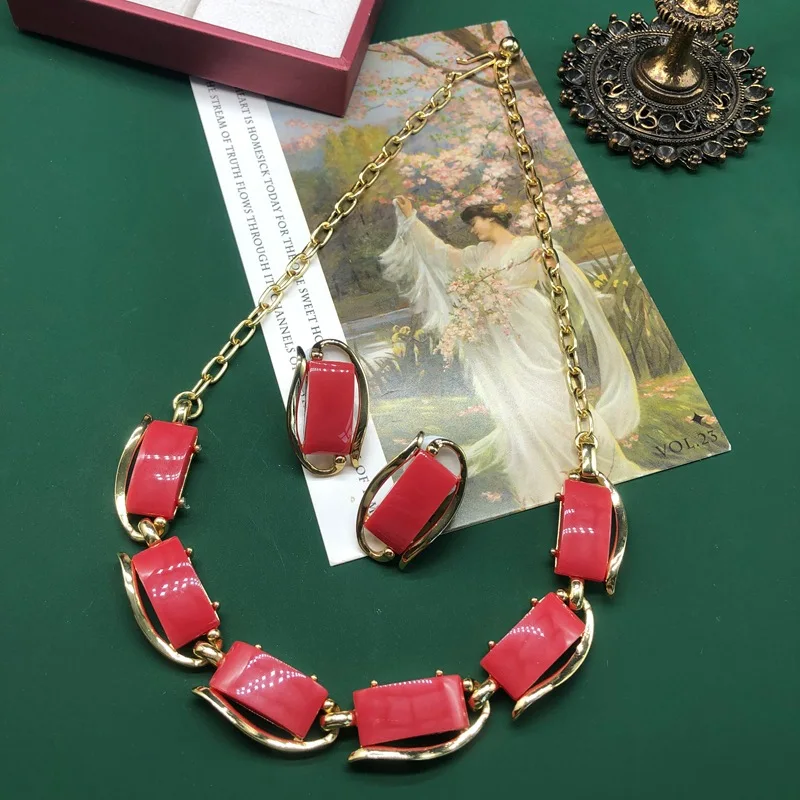 Temperament versatile necklace simple red jelly resin inlaid pendant necklace stud earrings  jewelry