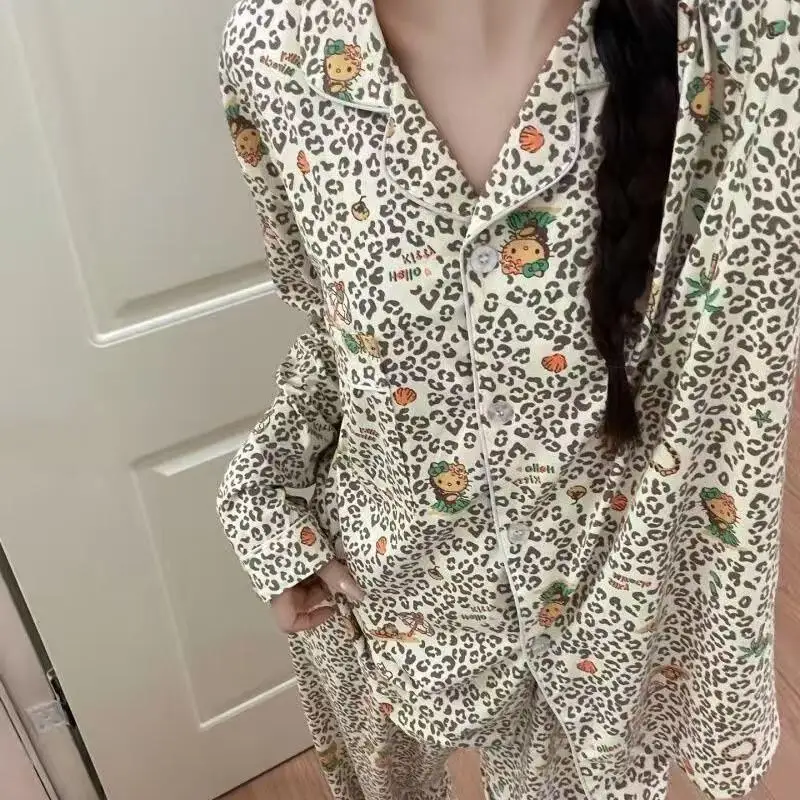 

Sanrio Leopard Print Hello Kitty Pajamas Set Del Wool Women Beautiful Girls Homewear Autumn Winter New Thickened Nightwear Set