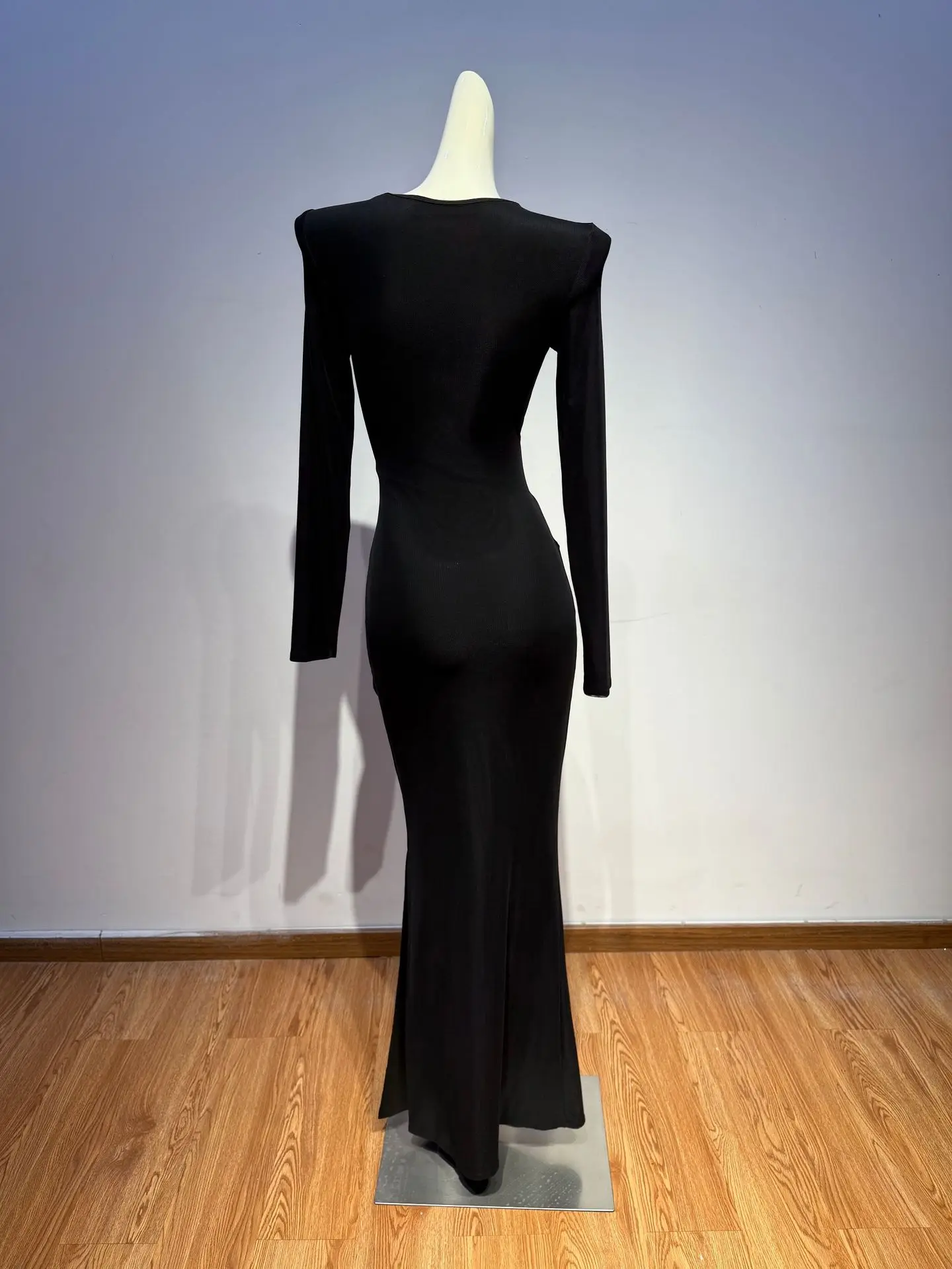 2026 여성 섹시 긴 소매 컷아웃 다이아몬드 나비 블랙 롱 밴디지 드레스 우아한 이브닝 클럽 파티 드레스