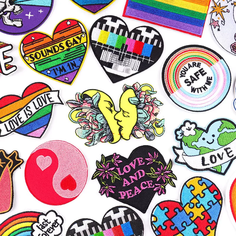 Gay Patch Love And Peace Embroidery Iron On Patches For Clothing Heart Shaped Ironing Stickers DIY Fusible Clothes Patch Badges