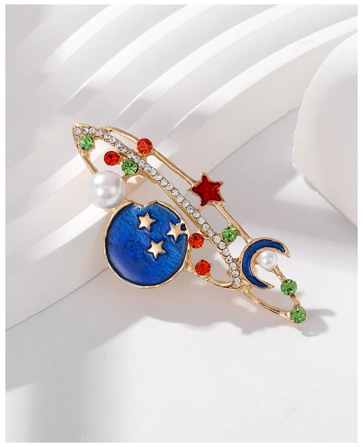 

Star Moon Galaxy Brooch Female Niche Universe Galaxy Chest Flower Clothing Accessories Pin
