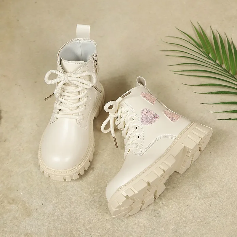 Kids Leather Boots Sweet Love Heart Girls Princess Boots Side Zipper Round Toes 2026 Autumn New Children Short Boots Soft Sole