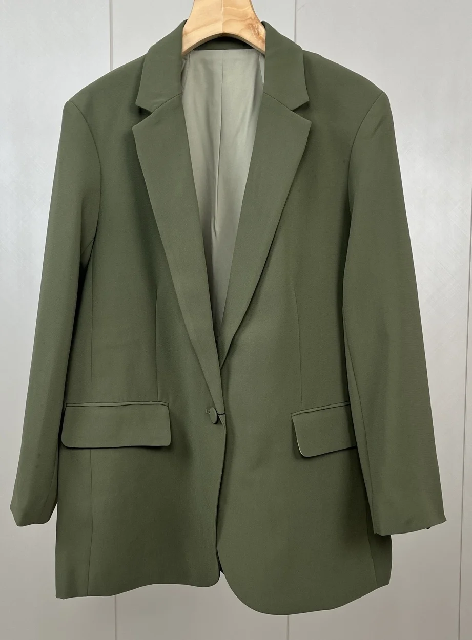 

Весенний новый стиль: тонкий женский костюм с одной пуговицей, прямые брюки, свободный крой, длинный рукав, полиэстер, однотонный, на одной пуговице