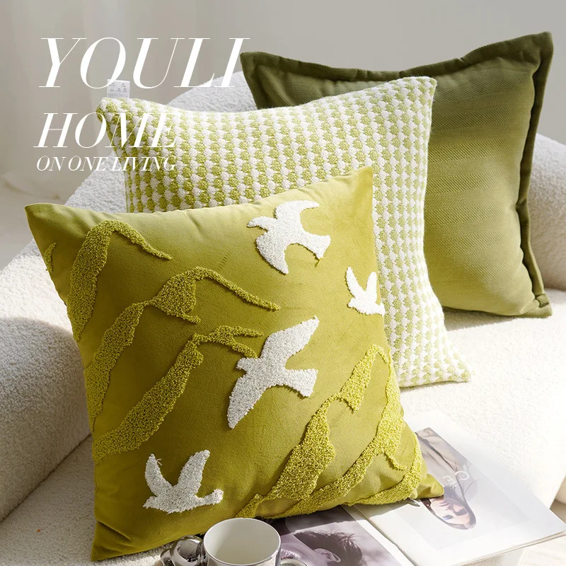 30X50/45X45CM Green Flying Bird Throw Pillow Cover Light Luxury Stamping Waist Cushion Cover Decor Home Decorative Pillowcase