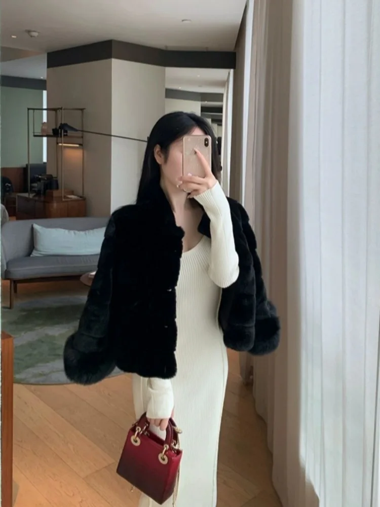 شتاء جديد حلو عصري قصير اجتماعي فرو صناعي أنيق لطيف بلون سادة للتنقل ناعم مريح دافئ ملابس خارجية نسائية