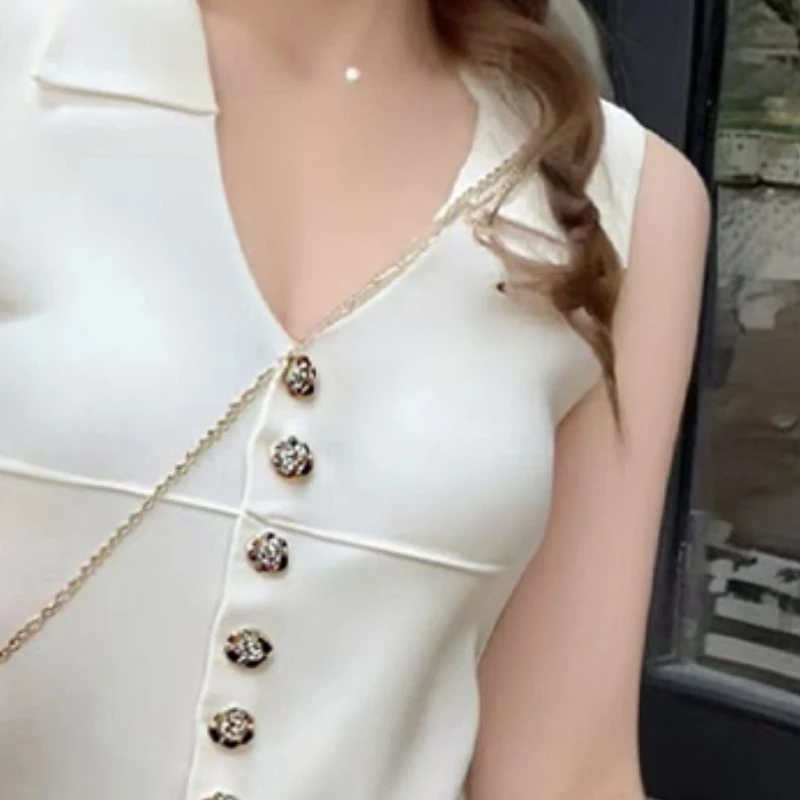 

Women Lapel Rose Buttons Solid Color Sleeveless V-neck Casual Chic All-match Tops
