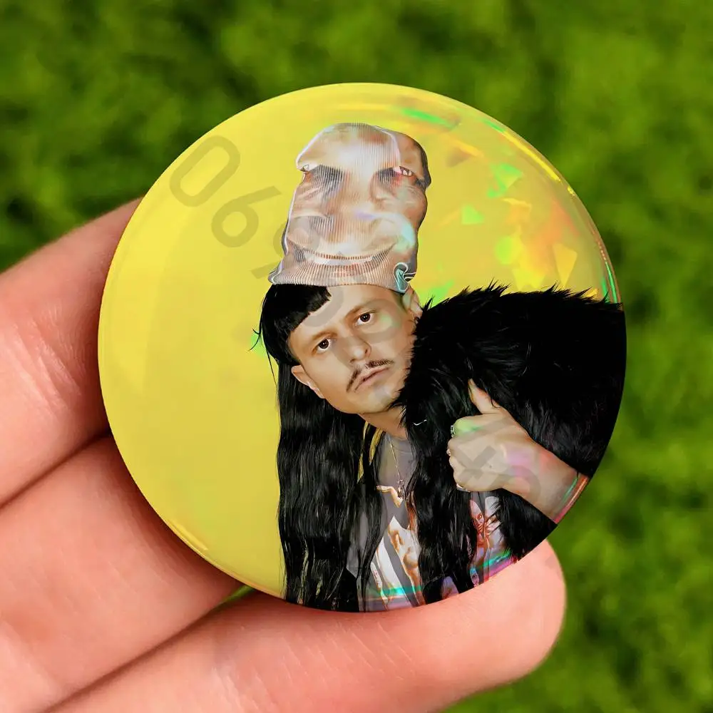Oliver T-Tree Life Goes On 32/44/58mm Handmade Pins Round Brooch Badge Backpacks Clothes Jewelry