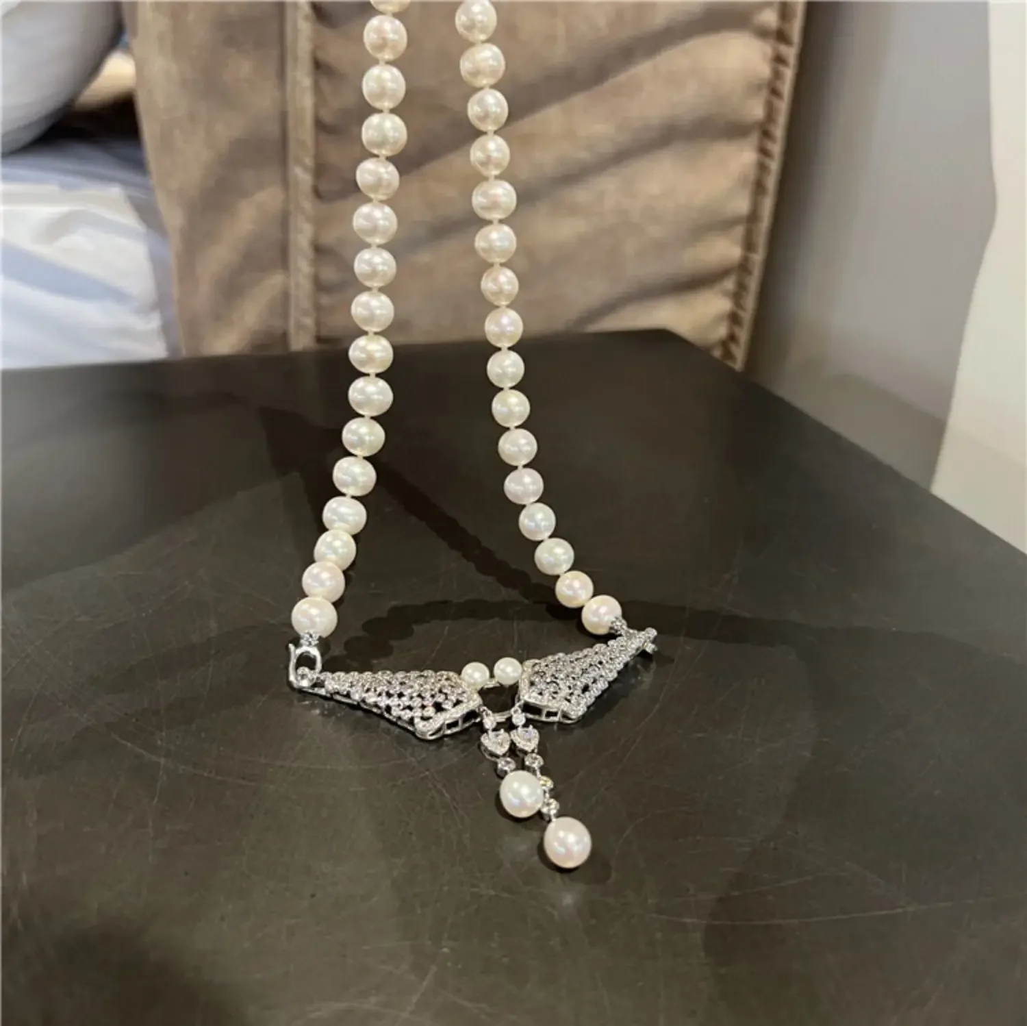 Women's Natural freshwater pearl short clavicle necklace