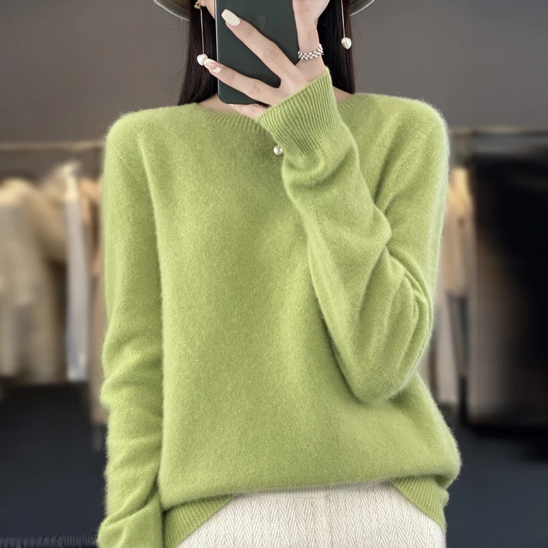 

Autumn and winter new first-line ready-to-wear ladies 100% pure wool O-neck solid color warm knitted sweater