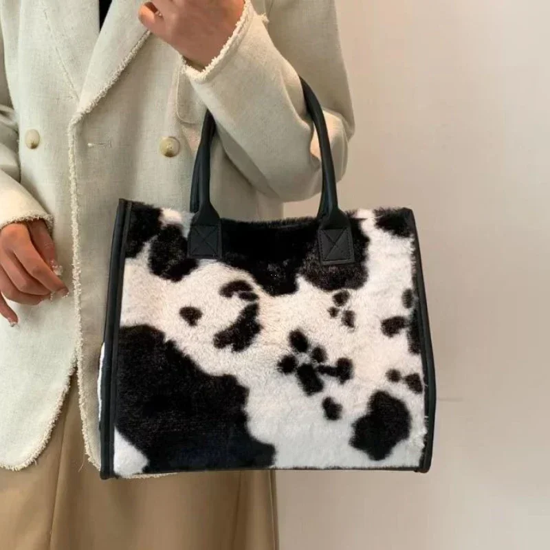 New Women Soft Plush Hand Bag New Winter Leopard Cow Print Tote Bags Female Pu Leather Underarm Bags Furry Fluffy Shoulder Bag