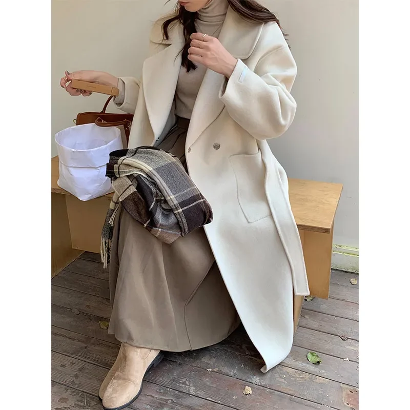 Suit collar with hidden buttons Double-sided hand-sewn cashmere coat Women's loose and versatile commuter premium woolen coat