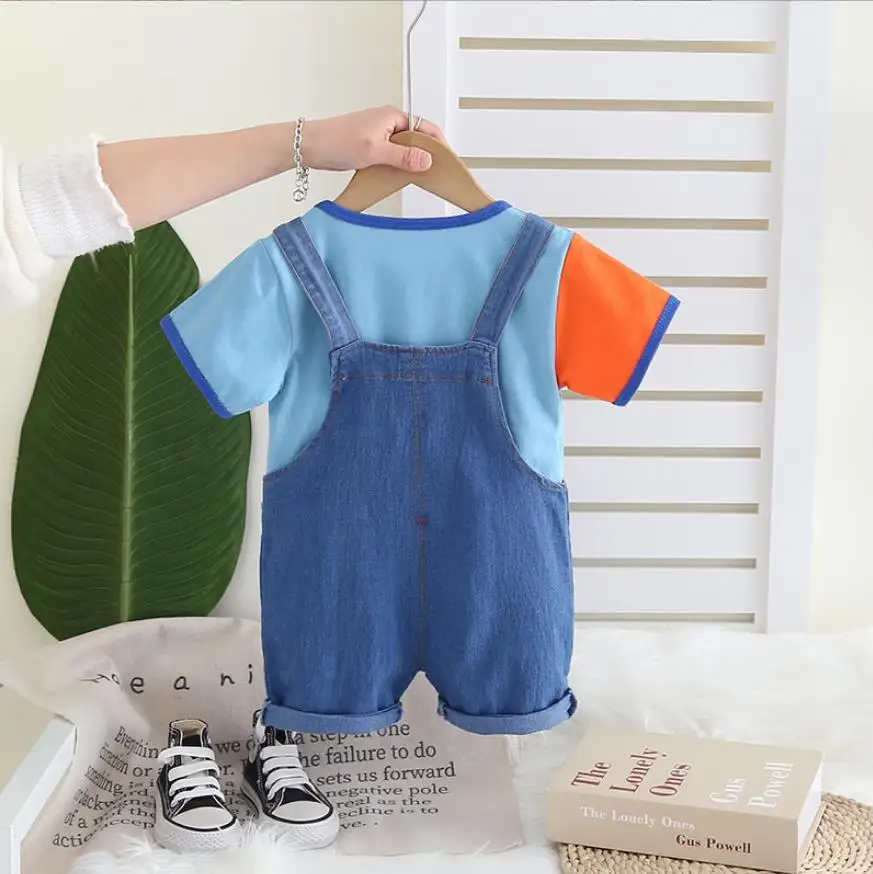 Boutique bébé tenues 6 à 12 mois été garçons vêtements ensembles dessin animé lettre Patchwork décontracté T-shirts salopette 2 pièces survêtements