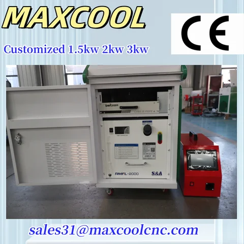 자동차 상점 금속 산업을 위한 레이저 청소 용접 기계 1.5kw 2kw 최대 레이저 녹 제거 장치를 작동하기 쉽습니다.