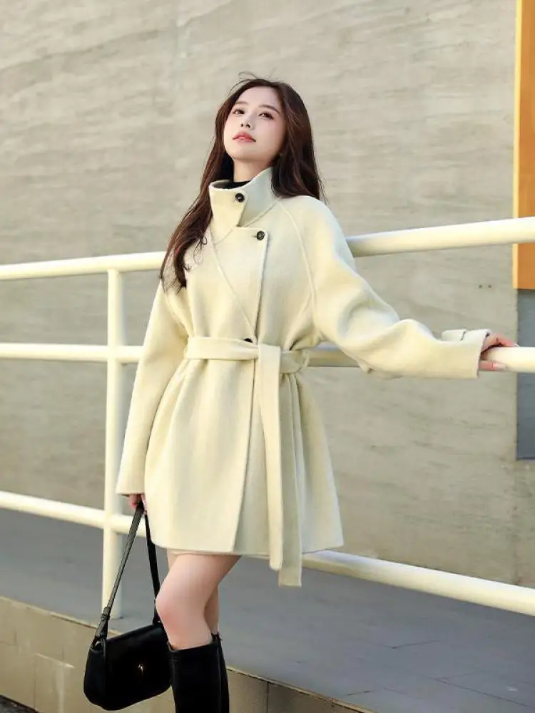 

Korean Fashion Grey Elegant Long Sleeved Woolen Coat Autumn Winter Women Beige Temperament Versatile Bandage Overcoat Streetwear