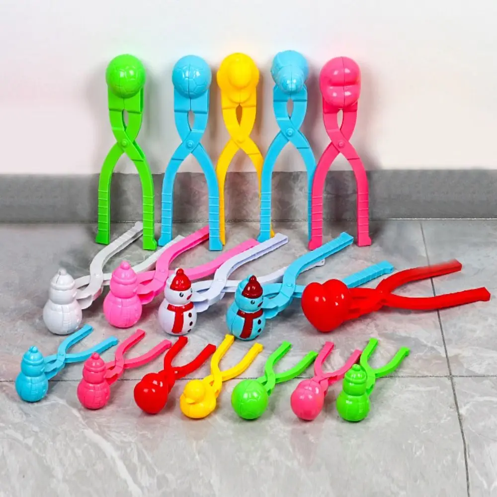 Outdoor Snowball Maker Clip Multistyles Plastic Sand Snow Ball Mold Toys Heart Snowflake Duck Shape Clip Tongs for Kids Adult
