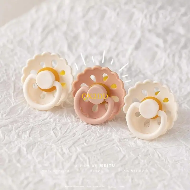 Baby Pacifier Comfortable Silicone Soothing Pacifier Soothes Anxiety and Stress