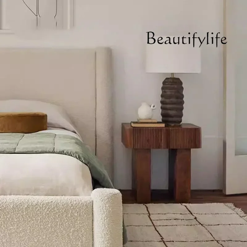 T BJ Einfacher Nachttisch, Schlafzimmer-Regal im Retro-Stil aus Massivholz, mittelgroßer Nachttisch im antiken Stil mit Stauraum, edler Look