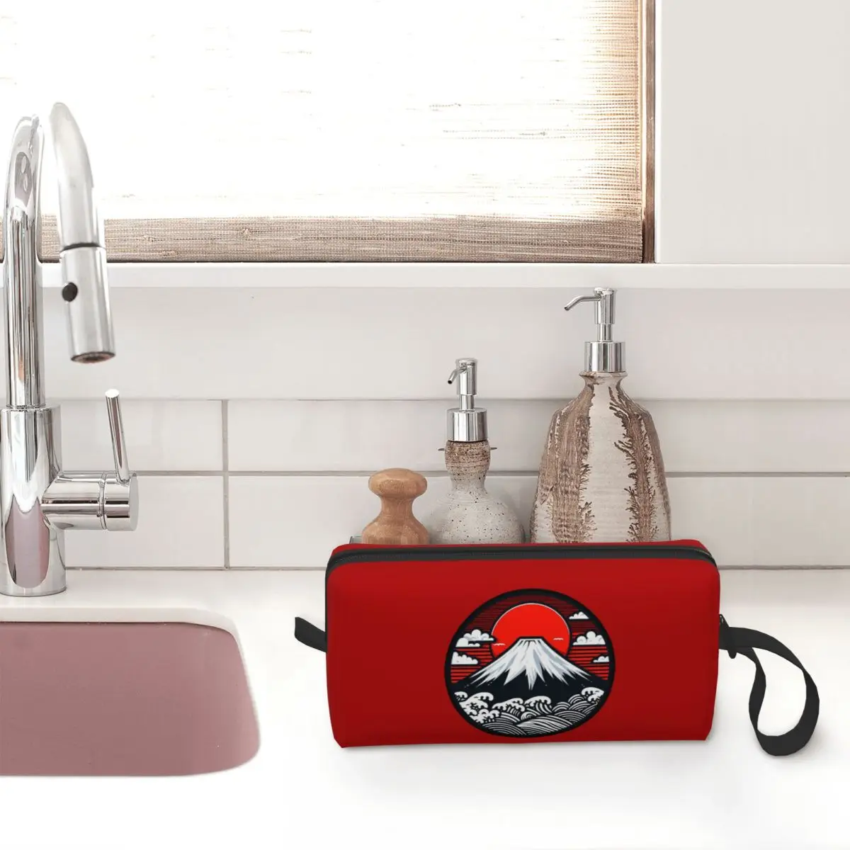 Mount Fuji And The Great Wave Off Kanagawa Makeup Bag Cosmetic Organizer Storage Dopp Kit for Women Beauty Travel Pencil Case