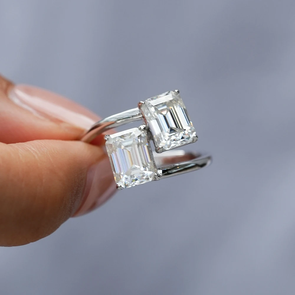 4cttw Emerald‑Cut Moissanite Ring for Women, 925 Sterling‑Silver 2‑Stone Lab‑Grown‑Diamond Engagement Ring, Wedding‑Ready Jewelry, Ideal Gift for Her