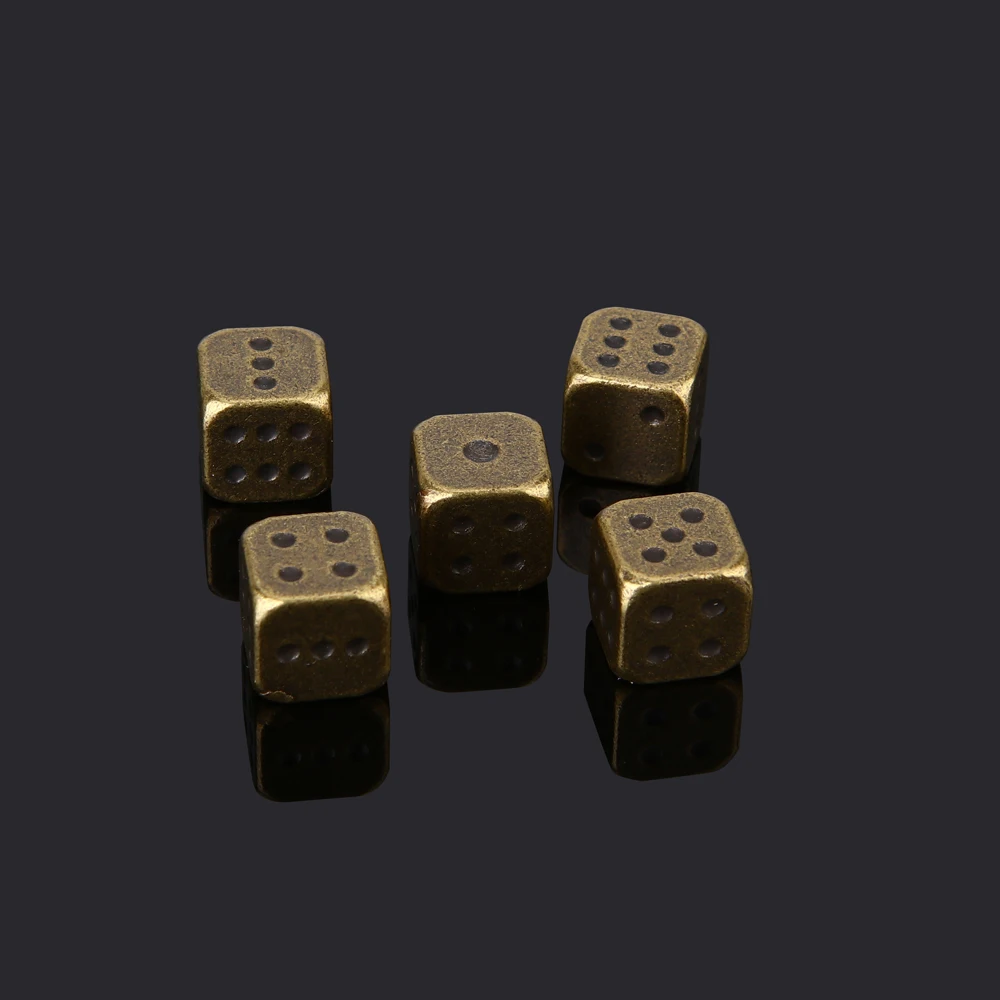 5 Stück/1 Set Metallwürfel Gold/Silber/Bronze Lustige Spielwürfel Sechsseitige Entscheidungswürfel Brettspiel-Zubehör 13mm – Detail 7