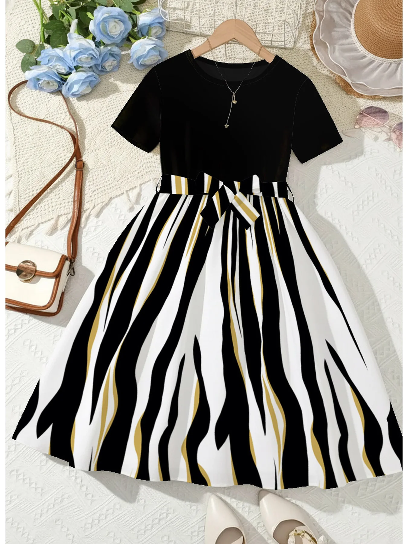 Children's A-Line Skirt Dress Casual Comfortable Elegant round Neck Short Sleeve Thick Stripes Tie Dress for Kids