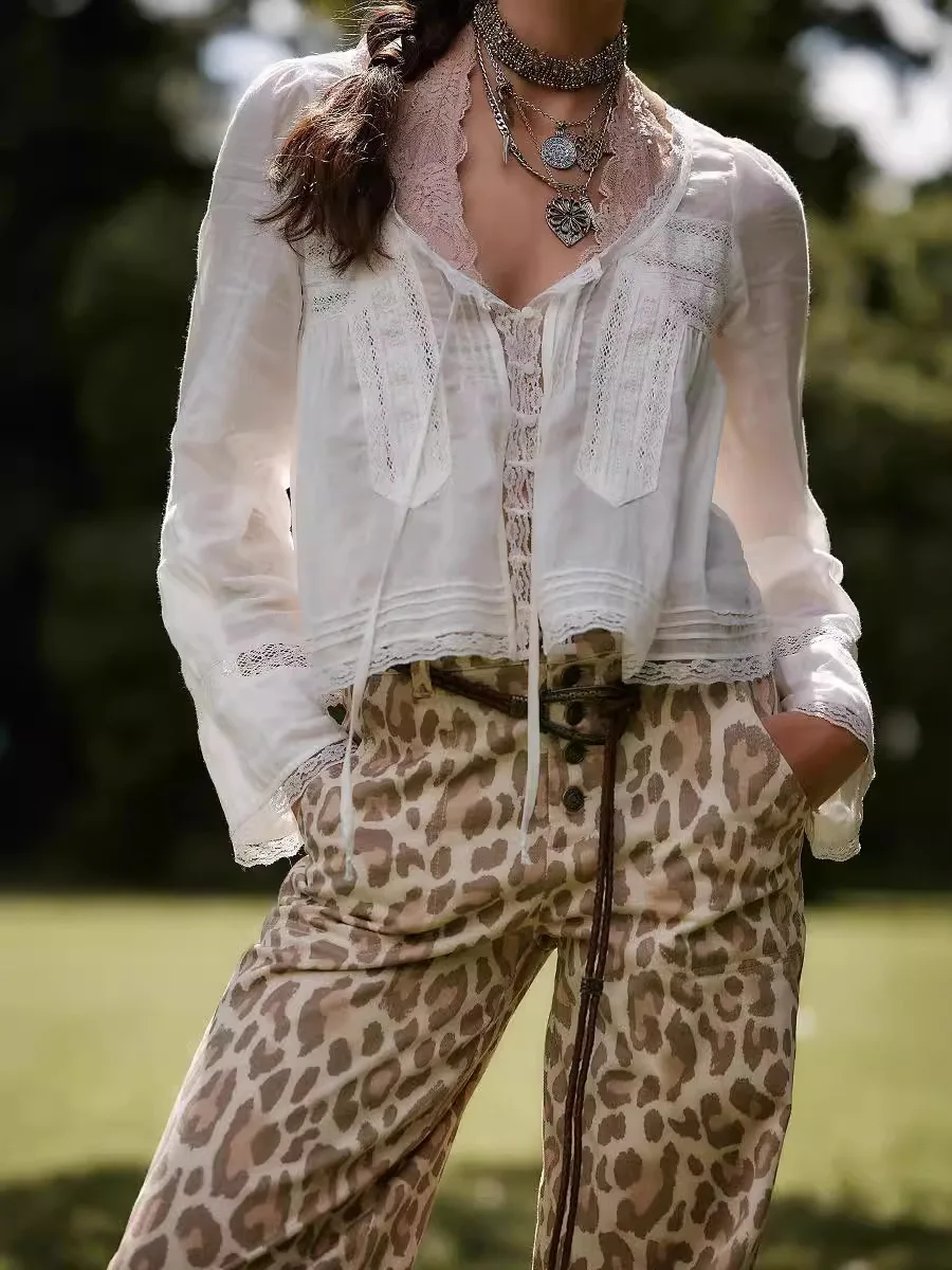 

2022, весенне-осенние французские женские топы, богемная кружевная рубашка с U-образным кружевным воротником, блузка с длинным рукавом, повседневная пляжная рубашка