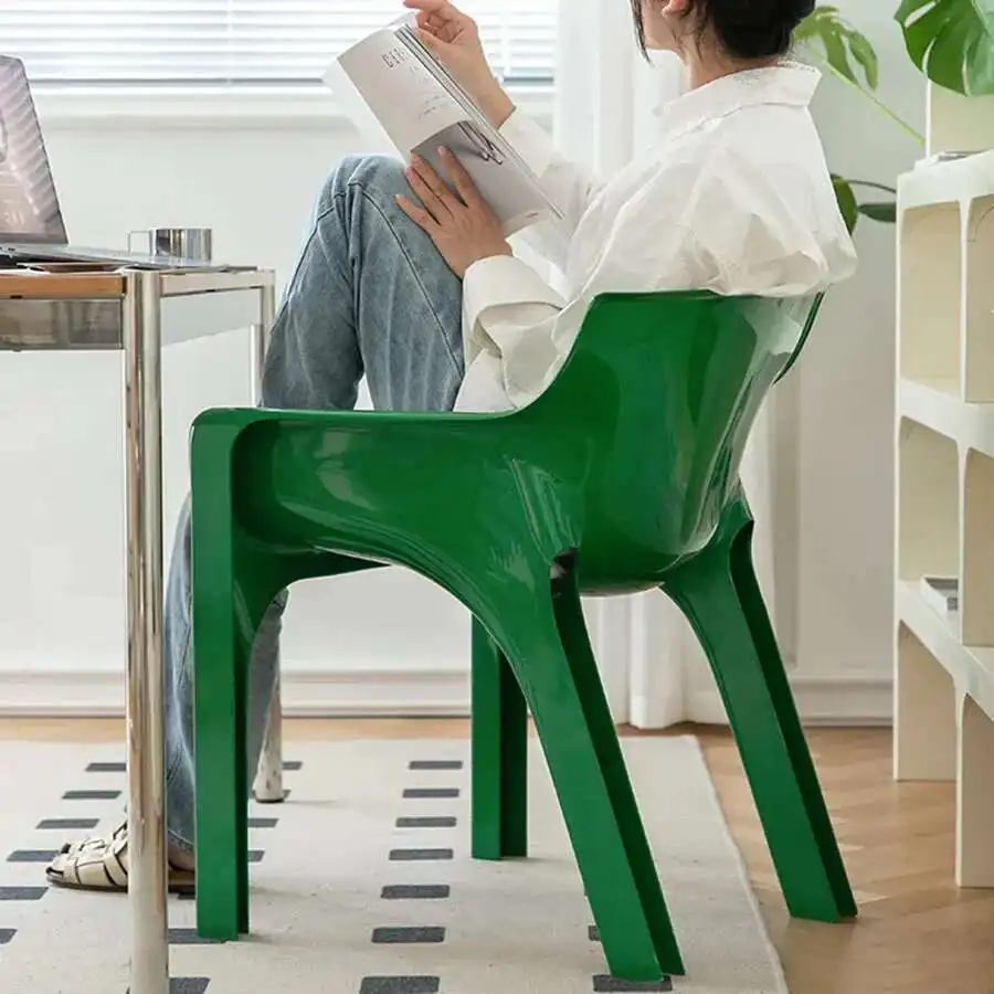 Grüner Esszimmerstuhl aus Kunststoff, Designer-Stil, hohe Rückenlehne, moderne Armlehnen, weiß, ergonomischer Party-Sessel, Waschtisch, Comedor, Hotelmöbel